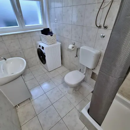Anka Apartman *